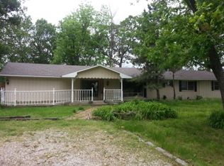 1700 W Villa View Dr, Siloam Springs, AR 72761