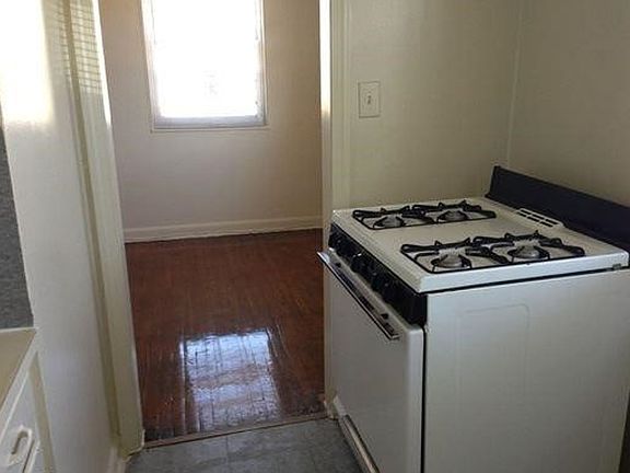 4th image of 6808-6816 Red Top Rd #6810-002