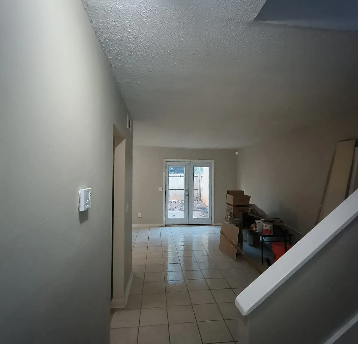 3 bed, 1350 sqft, $1,350 — Photo 3