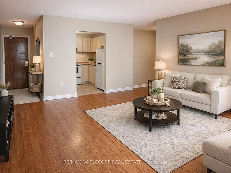 64 Benton St #901 — Photo 1