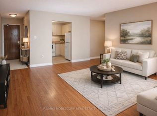 64 Benton St #901, Kitchener, ON N2G 4L9