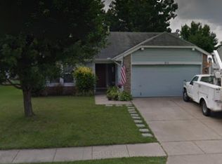311 Stockbridge Ln, Lafayette, IN