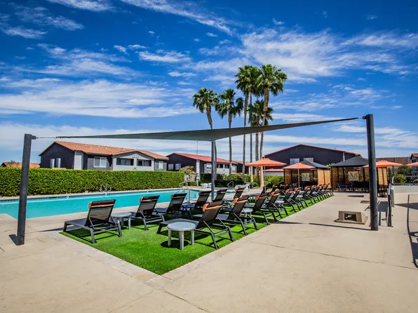 The Townhomes at Horizon Ridge