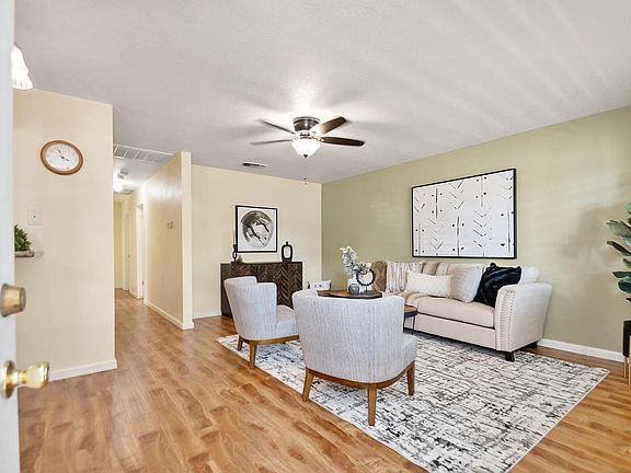 4th image of 8479 Noel Dr