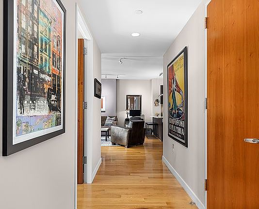 4th image of 454 W 54th St APT 3D