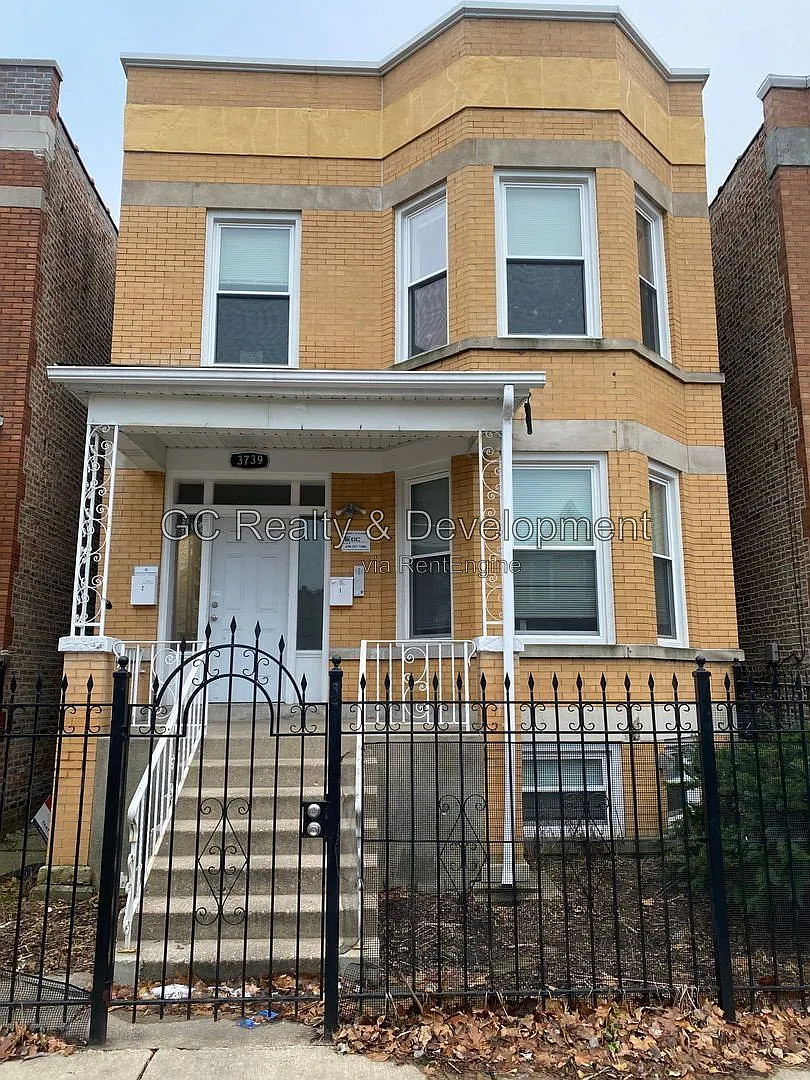 4 bed, 2.0 bath, 1553 sqft, $2,750 — Photo 1