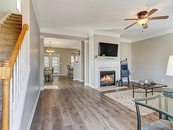 5th image of 4698 Crawford Oaks Dr