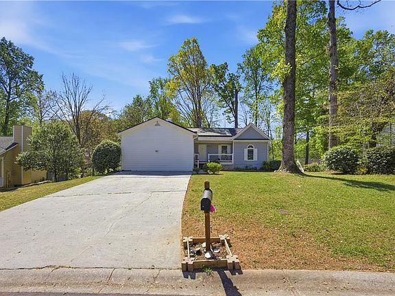 4th image of 3122 Morris Ln
