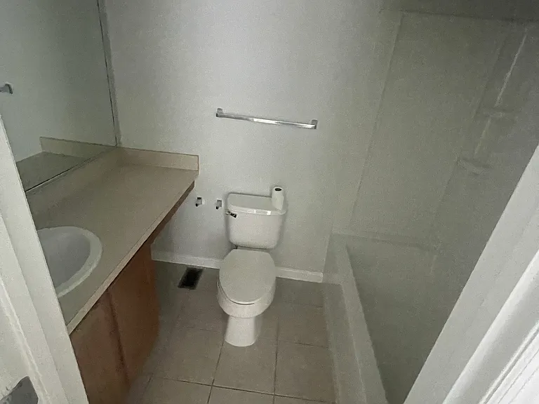 4419 SW 49th Ave — Photo 11