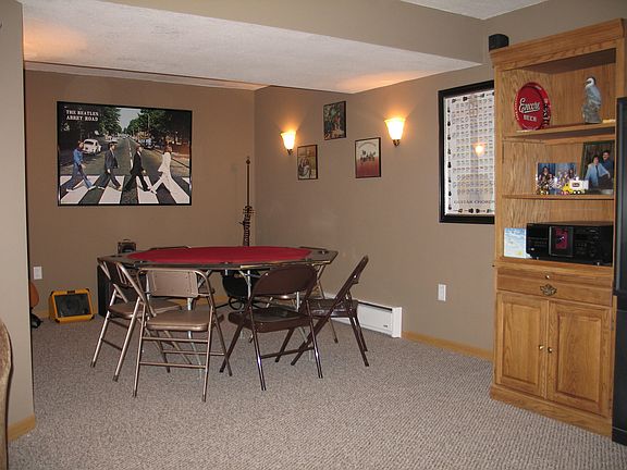 basement music room