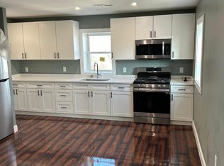 30 Division St, Pittsfield, MA 01201