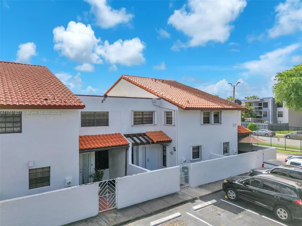 6201 SW 138th Ct APT D, Miami, FL 33183