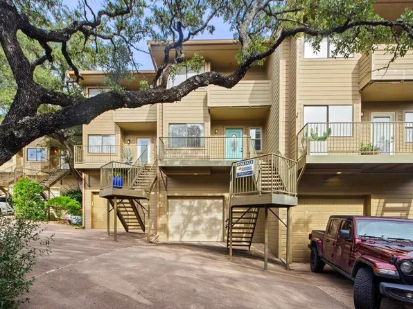 342 Harbor Drive, Spicewood, TX 78669