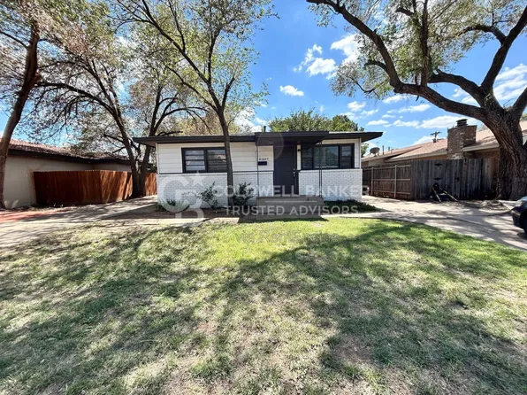 4103 17th St APT B, Lubbock, TX 79416