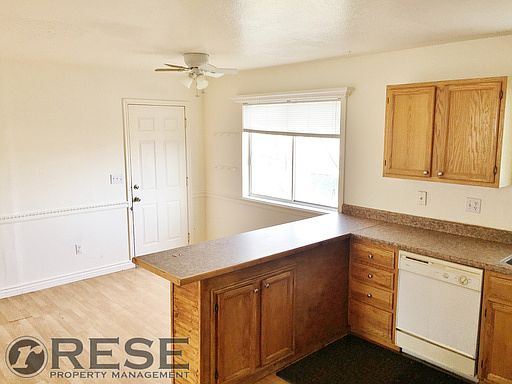 5th image of 854 N 300 E