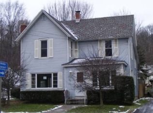 283 Jamestown St, Gowanda, NY 14070