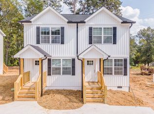 1300 Riverbend Rd #A, Dalton, GA 30721