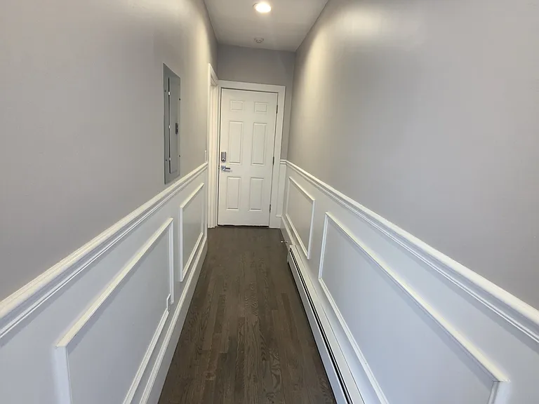 95 Mitchell St #3W — Photo 8