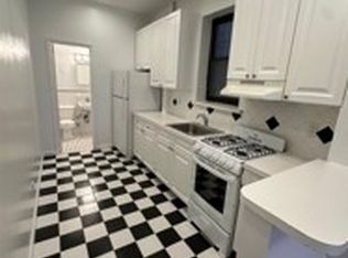 245 E 62nd St APT 15, New York, NY 10065