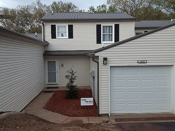 3rd image of 1093 Concord Pl