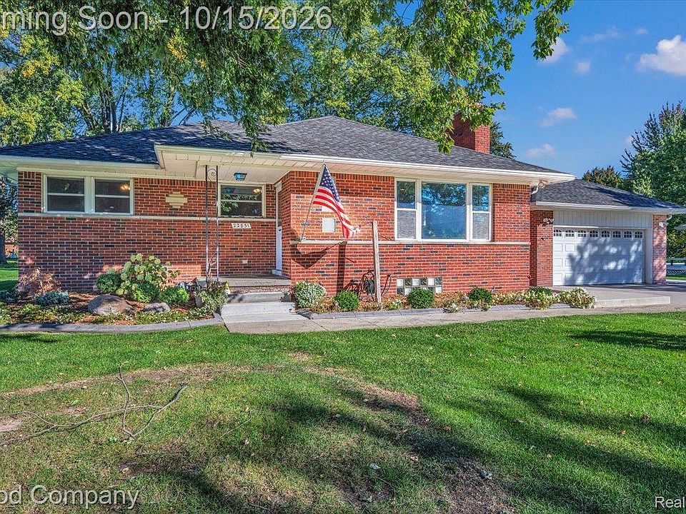 22831 Ulrich St, photo 4