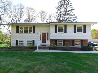 8 Catherine Dr, Peabody, MA 01960