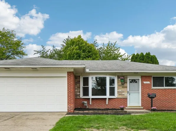 29531 Eiffel Ave, Warren, MI 48088