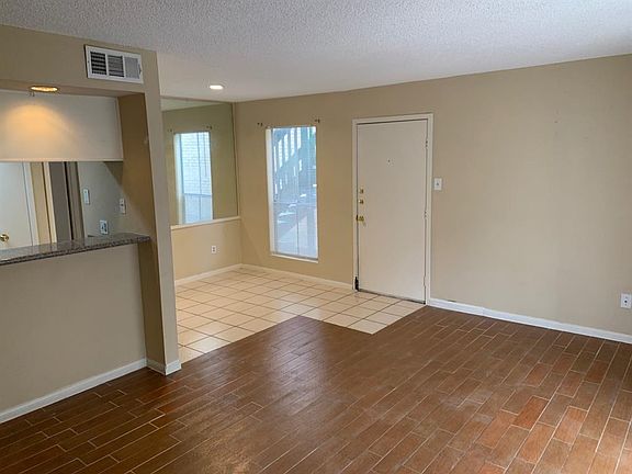 2nd image of 1516 Bay Area Blvd APT H-9