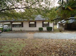 1291 S Gordon Rd, Austell, GA 30168