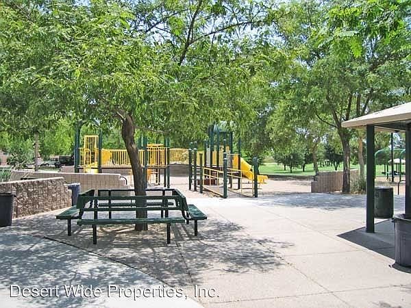1st image of 1288 W Macaw Dr