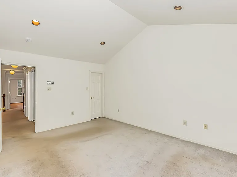 2 Adams Ln #1 — Photo 17