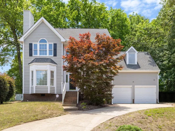 2517 Birchford Ct, Raleigh, NC 27604