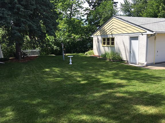 3rd image of 1145 Hall Ave