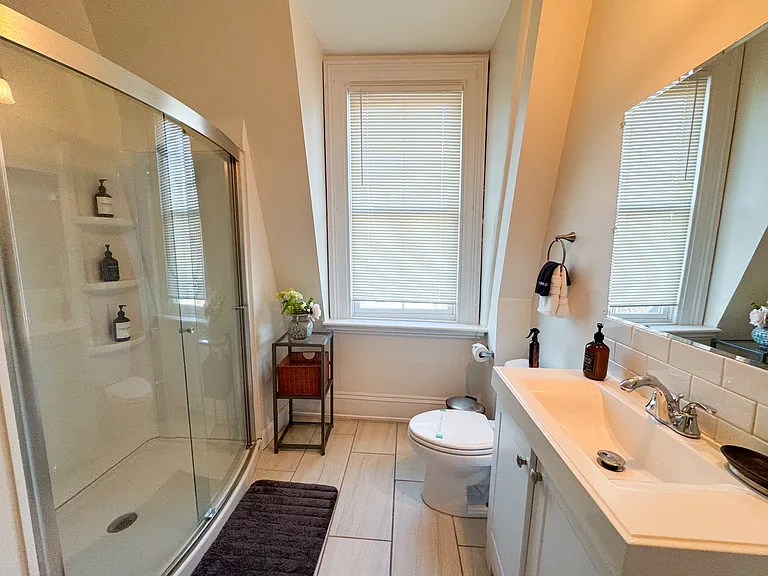 39 Cypress St #2 — Photo 13