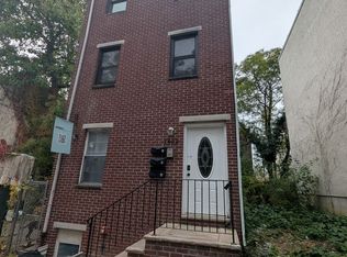 1402 N Willington St #A, Philadelphia, PA 19121