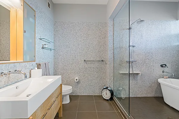 Sold by Nest Seekers International | media 39