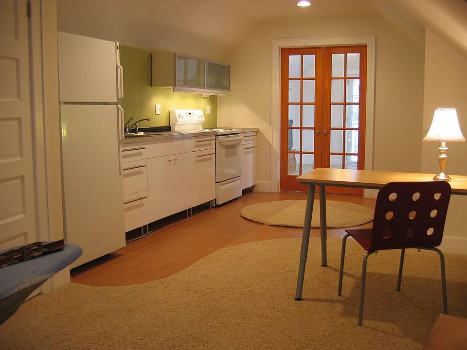 2nd image of 4212 Linden Hills Blvd