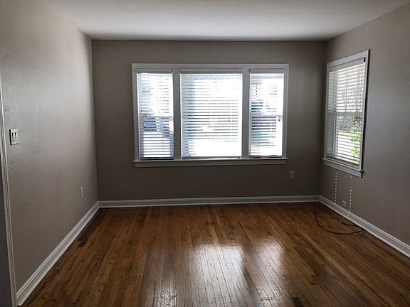 4th image of 2111 Palmer St