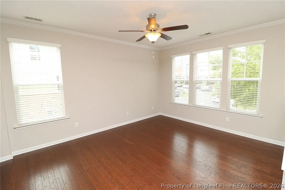 3 bed, 3.5 bath, 1791 sqft, $1,895 — Photo 2