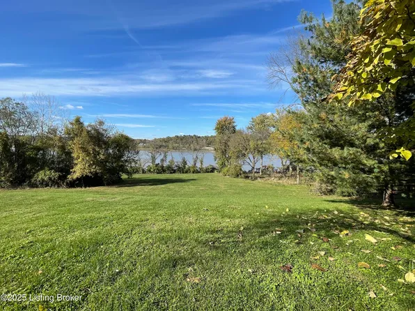 412 W Main St, Warsaw, KY 41095