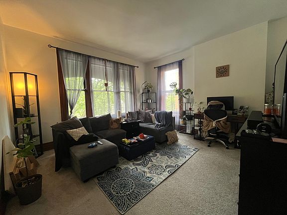 3rd image of 2140 Sinton Ave #2