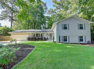 2539 Stonington Rd, Dunwoody, GA 30338