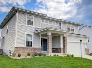 2574 Bellflower Ln, Sun Prairie, WI 53590