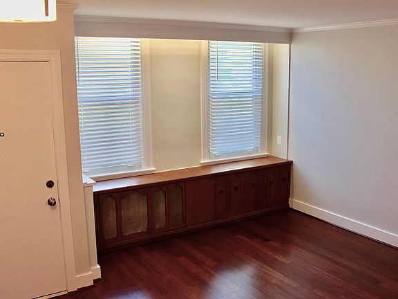 5th image of 2528 I St NW