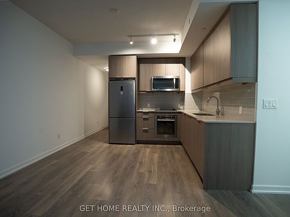 5th image of 32 Forest Manor Rd #1405