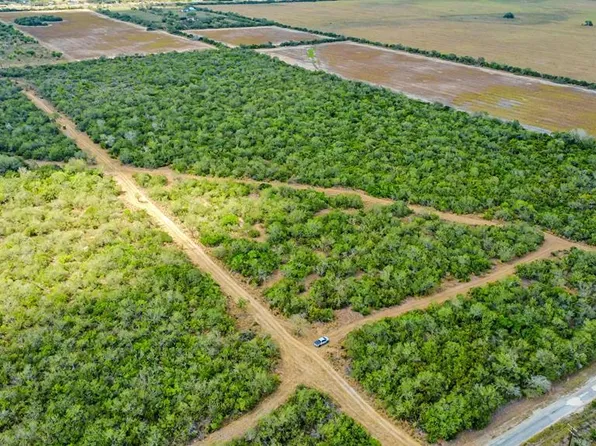 S Highway 281, Alice, TX 78332