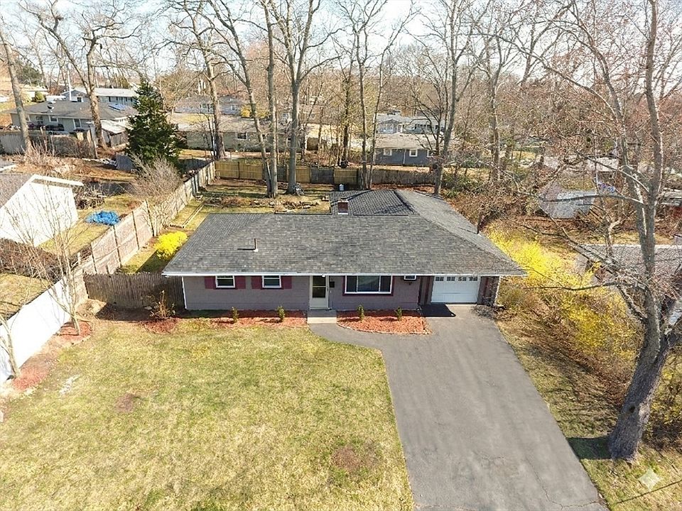 1st image of 19 Ruth Rd