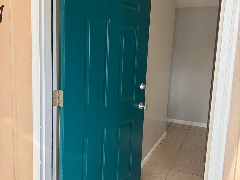 1307 Summer Cir SW — Photo 12