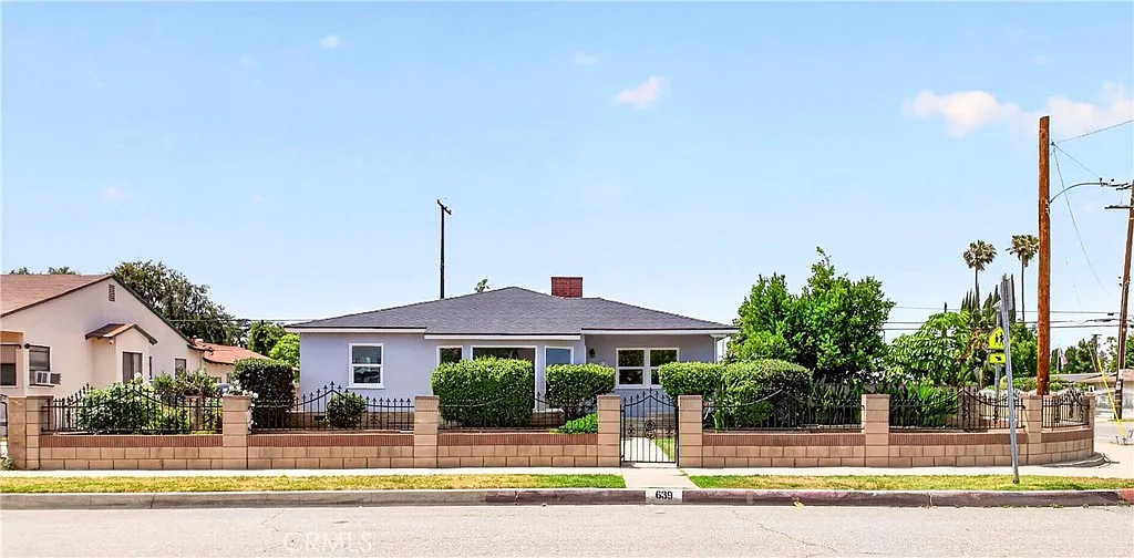 3 bed, 1727 sqft, $4,000 — Photo 1