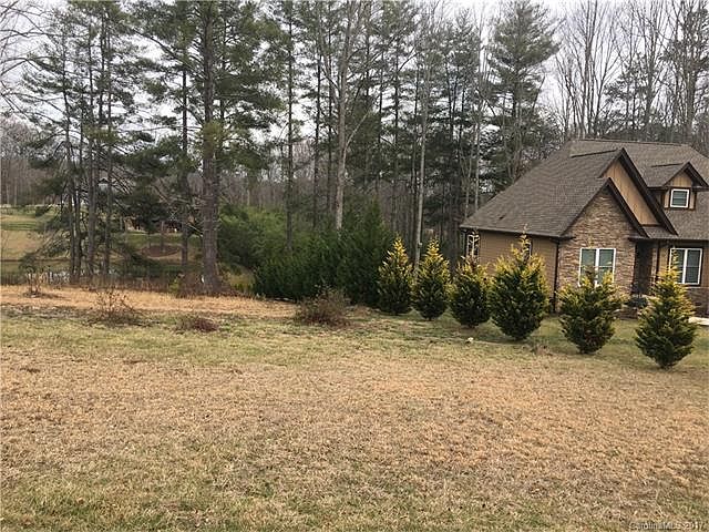 1st image of 40 Copper Mill Ct